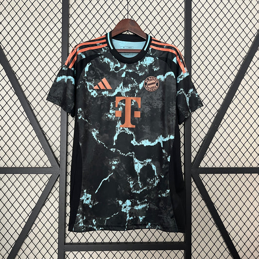 Maillot Bayern Extérieur 24/25